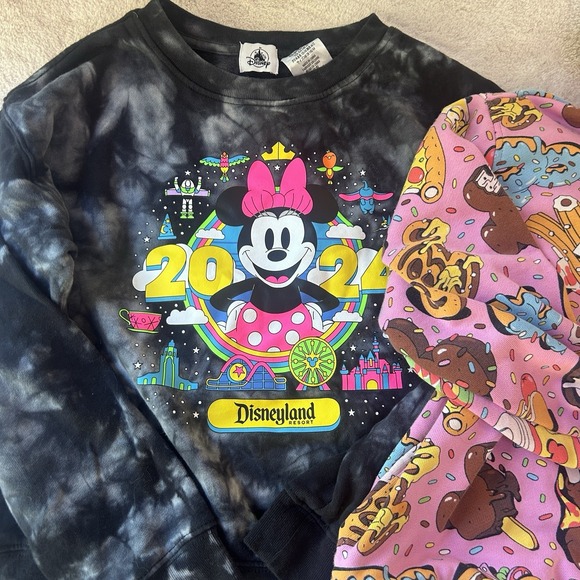 Lot Of 2 WDW DISNEY EATS Collection 2024 Disneyland Hoodie Sweatshirt GIRL SZ 9 - Picture 2 of 7